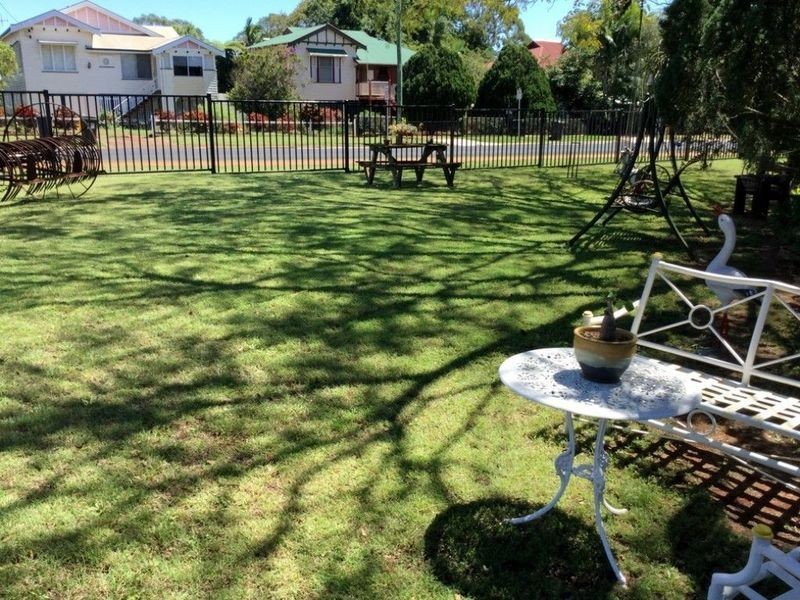 51 Macrossan Street, Childers QLD 4660