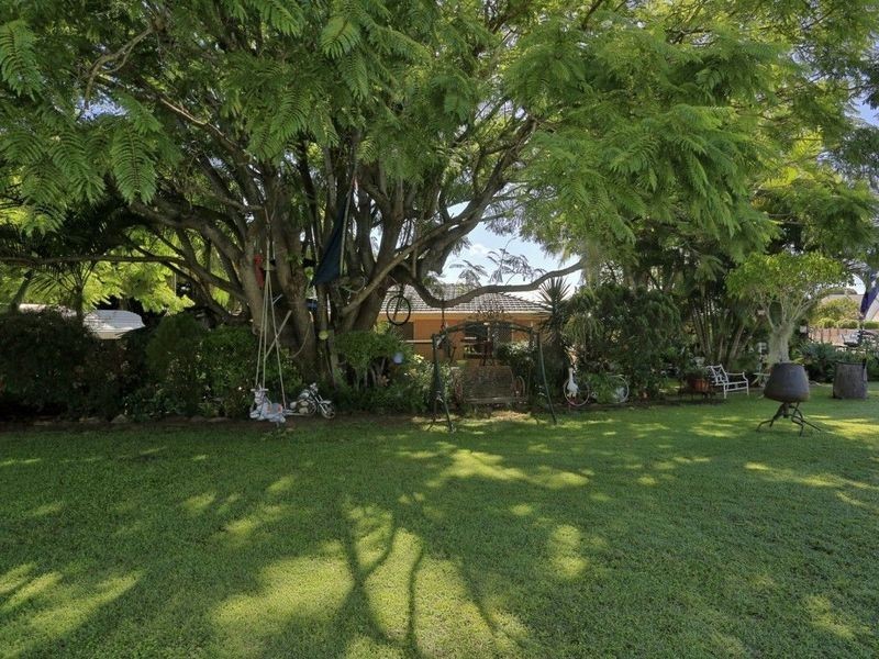 51 Macrossan Street, Childers QLD 4660