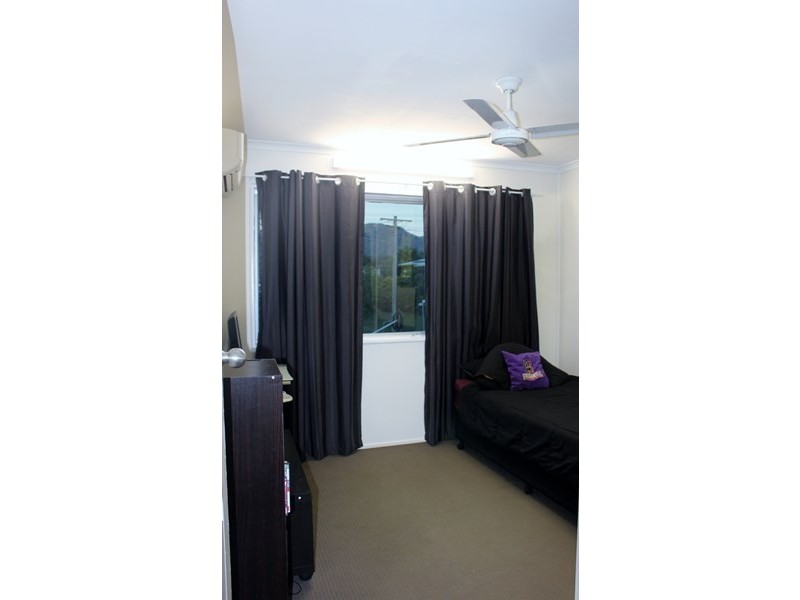 9 Marcus Street, Rasmussen QLD 4815