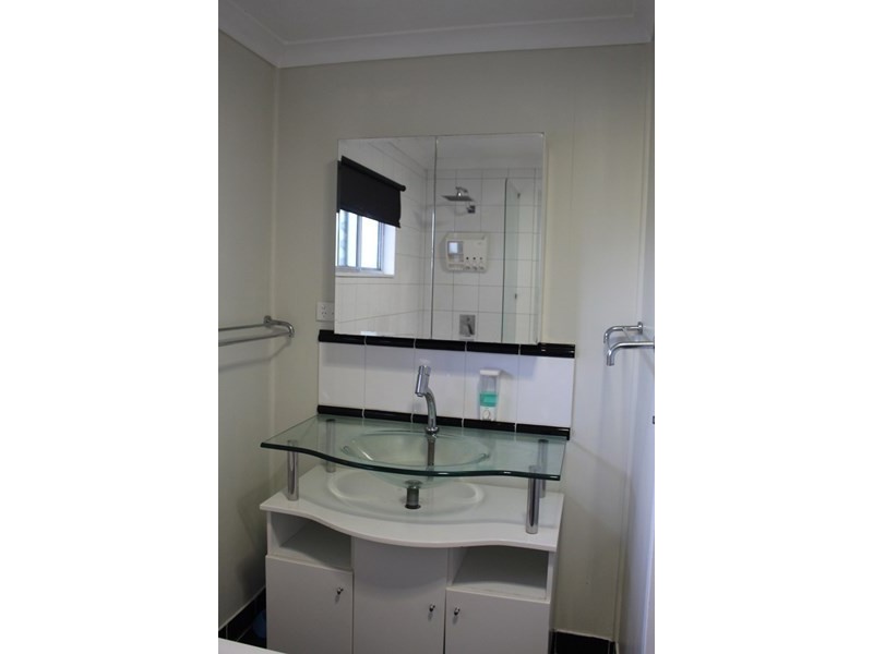 9 Marcus Street, Rasmussen QLD 4815