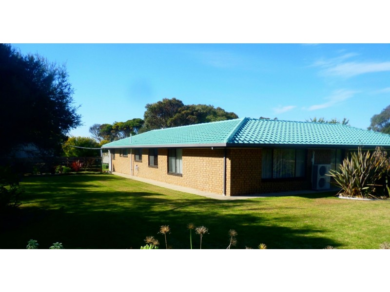 8817 Southern Ports Highway, Beachport SA 5280