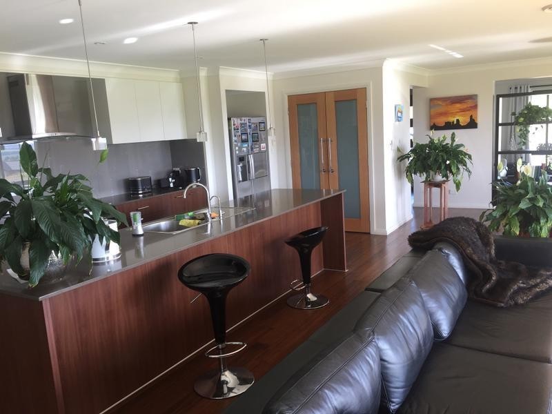8 Lighthorse Parade, Glenbawn NSW 2337
