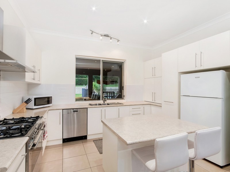 21 Howard Hughes Court, Maudsland QLD 4210