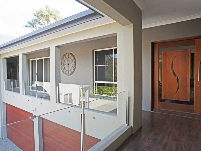 21 Howard Hughes Court, Maudsland QLD 4210