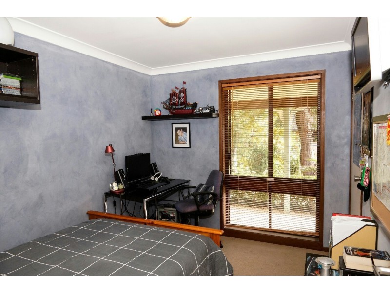 1 Clay Place, Eagle Vale NSW 2558