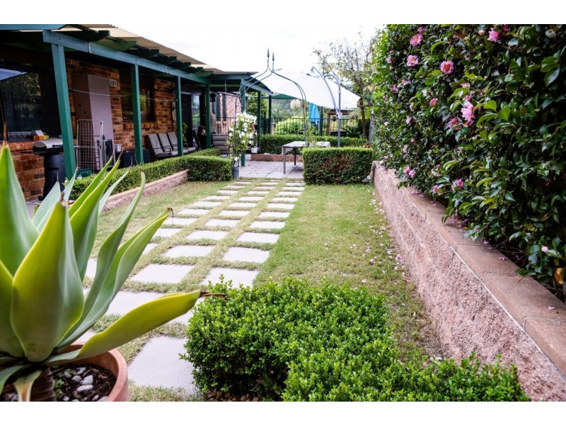 1 Clay Place, Eagle Vale NSW 2558