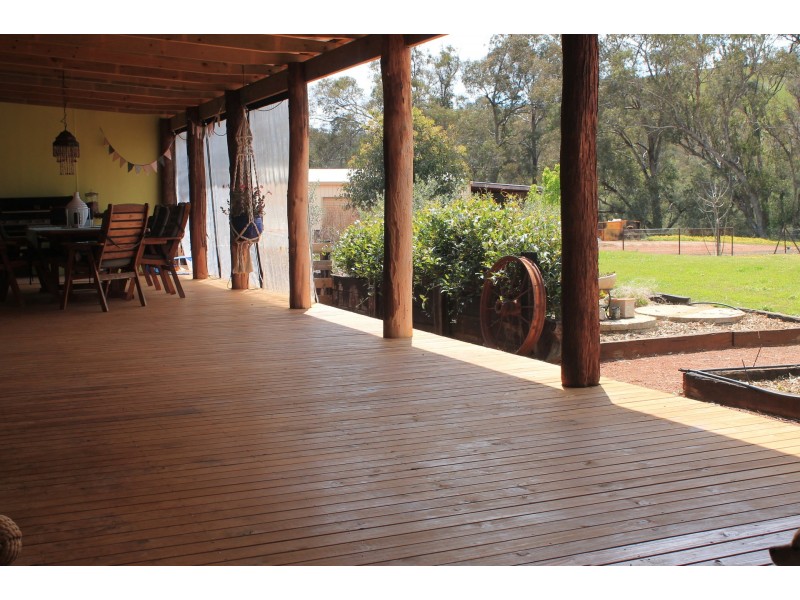 5897 Harvey Quindanning Road, Quindanning WA 6391