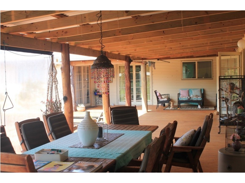 5897 Harvey Quindanning Road, Quindanning WA 6391