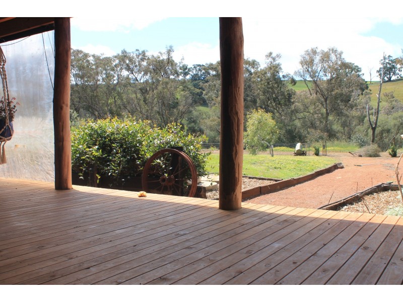 5897 Harvey Quindanning Road, Quindanning WA 6391