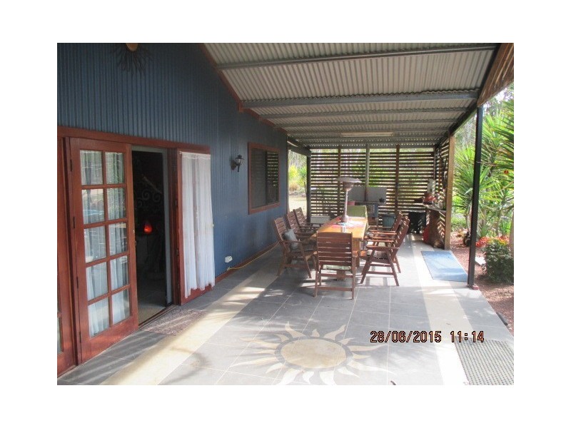 11 Ahern Ln, Pratten QLD 4370