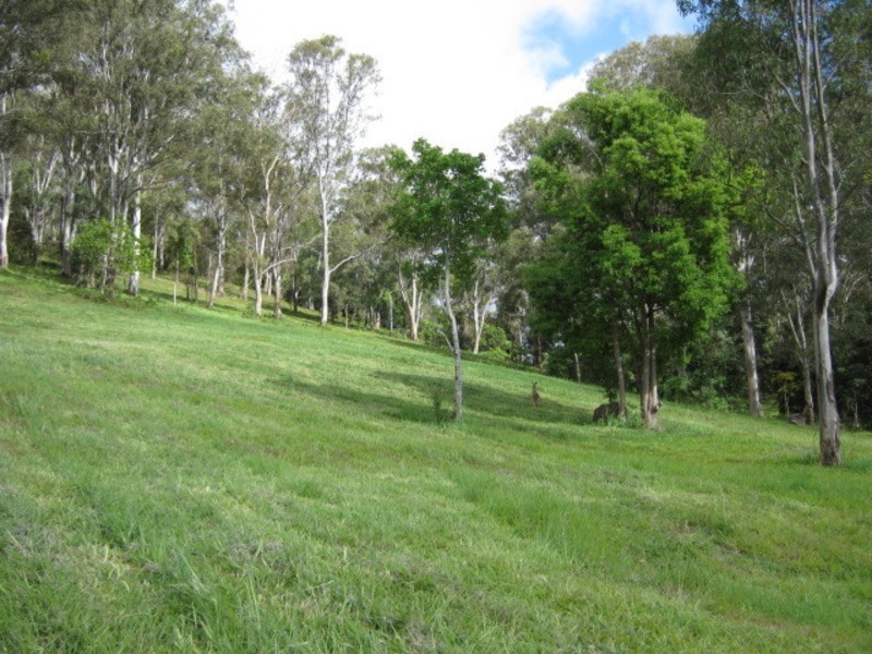SEAVIEW 350 Stewart Road, Coondoo QLD 4570