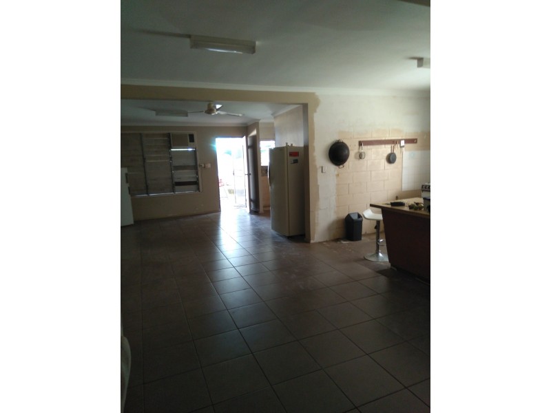 Willows QLD 4702