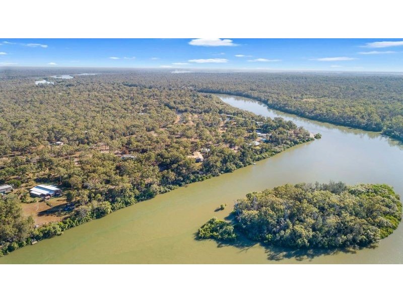 254 Pacific Haven Circuit, Pacific Haven QLD 4659