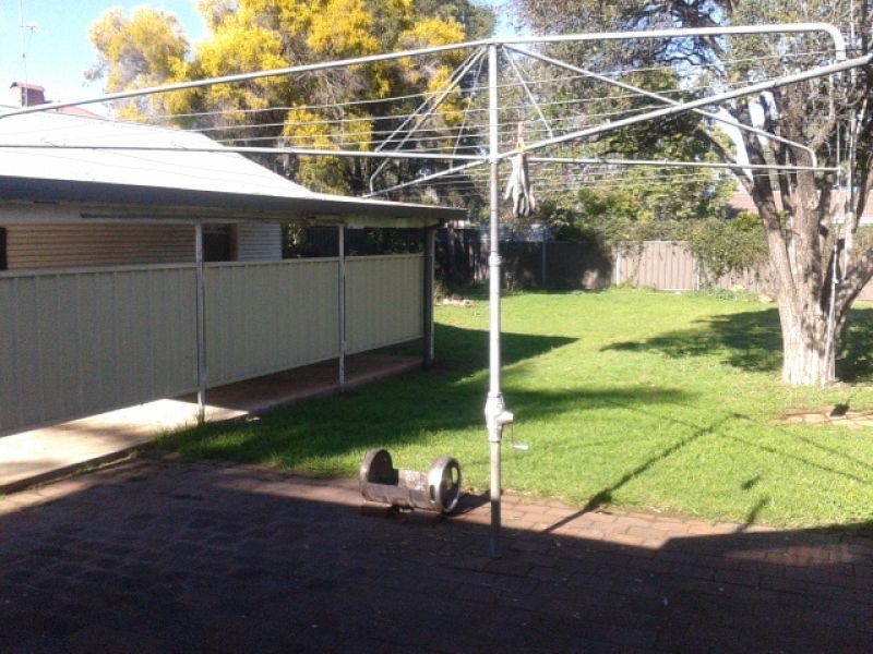 15 Simpson Lane, Wellington NSW 2820