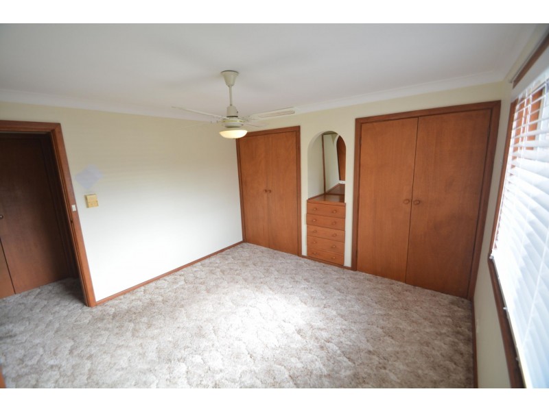 2 Dwyer Drive, Young NSW 2594