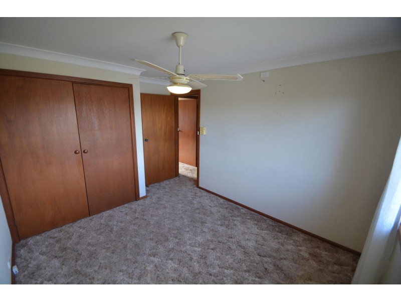 2 Dwyer Drive, Young NSW 2594