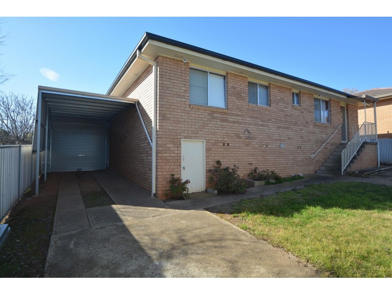 2 Dwyer Drive, Young NSW 2594