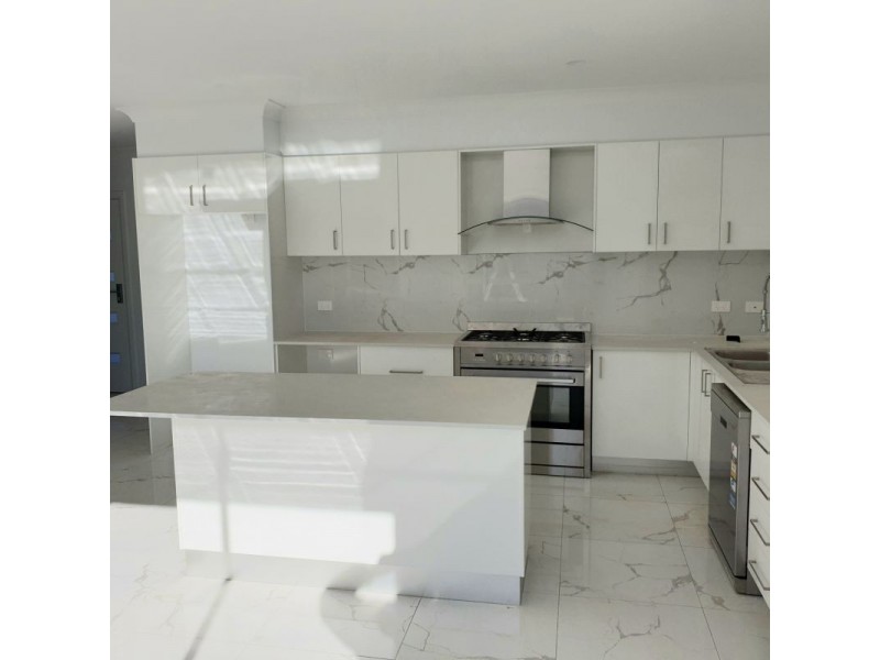 27 William Maker Dr, Orange NSW 2800