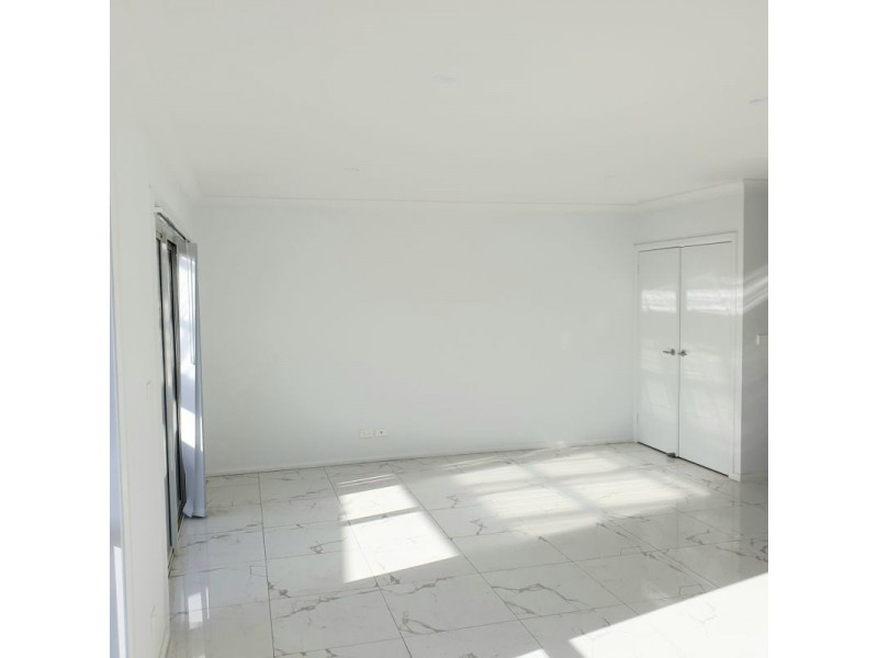 27 William Maker Dr, Orange NSW 2800