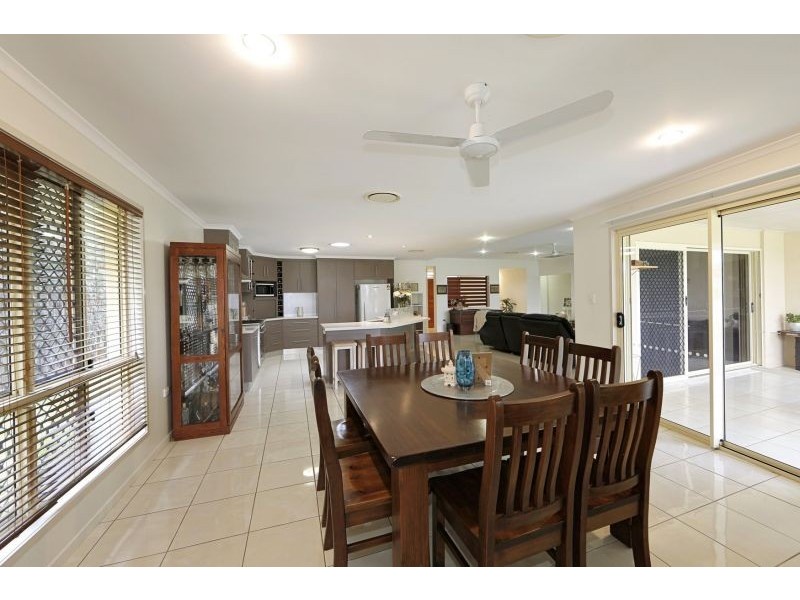 4 Mountney Street, Avoca QLD 4670