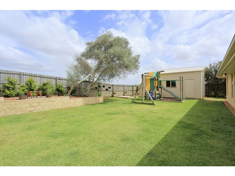 4 Mountney Street, Avoca QLD 4670