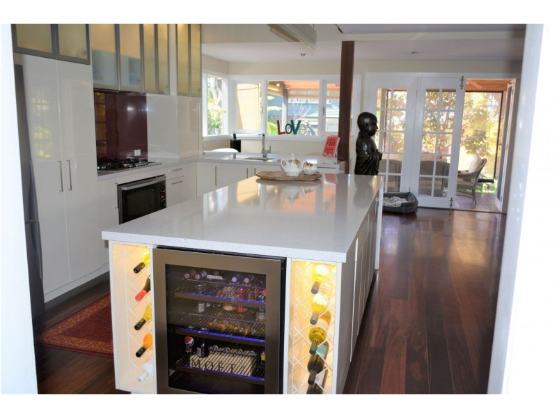 25 Albert Road, East Bunbury WA 6230