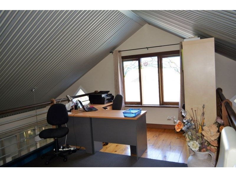 25 Albert Road, East Bunbury WA 6230