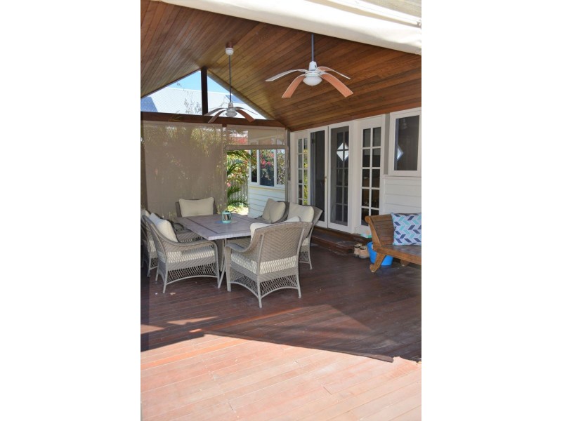 25 Albert Road, East Bunbury WA 6230