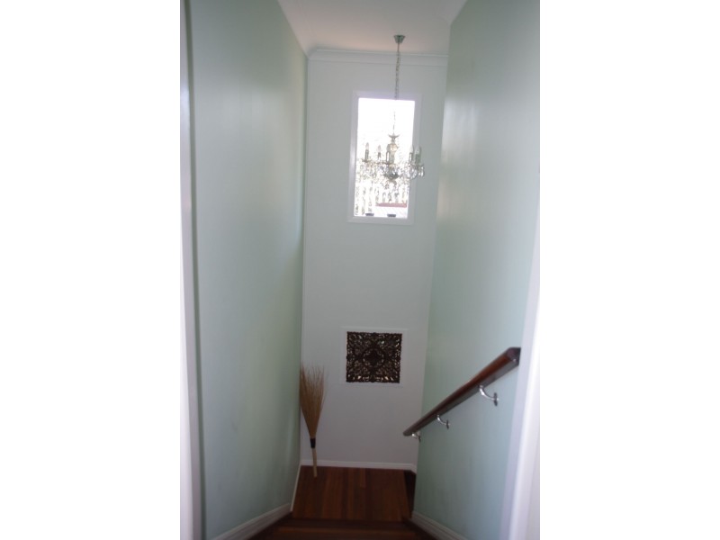 4a Adams Street, Scarborough QLD 4020