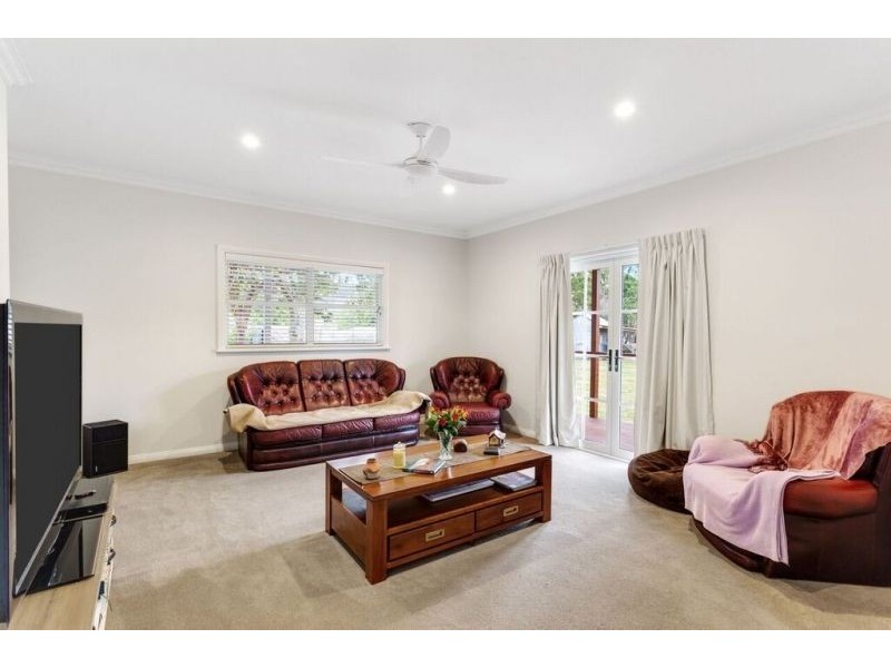 5 Elizabeth Street, Withcott QLD 4352