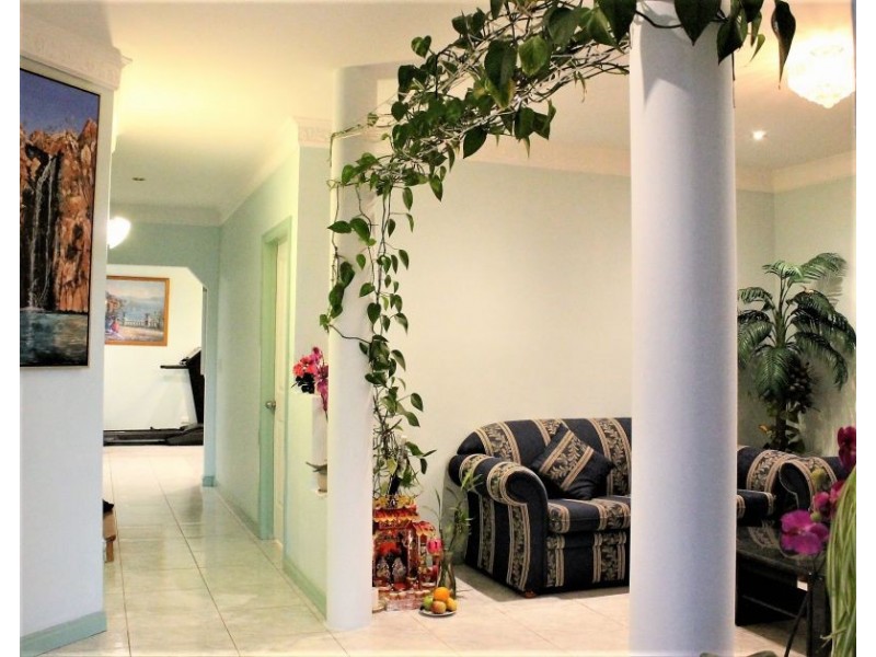 4 Garden Drive, Braybrook VIC 3019