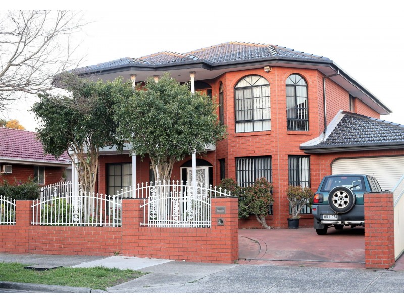 4 Garden Drive, Braybrook VIC 3019