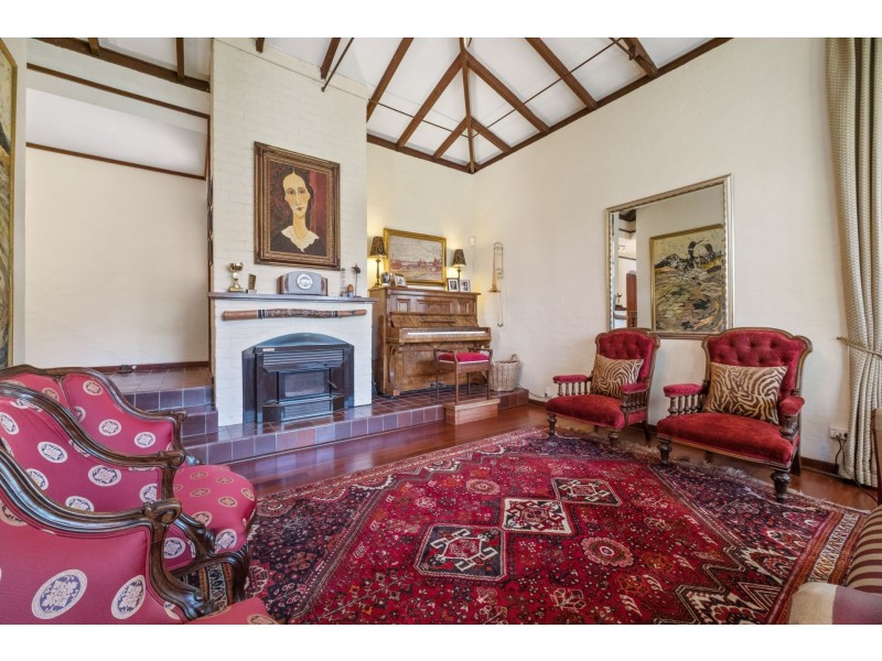 58 Stone Crescent, Darlington WA 6070