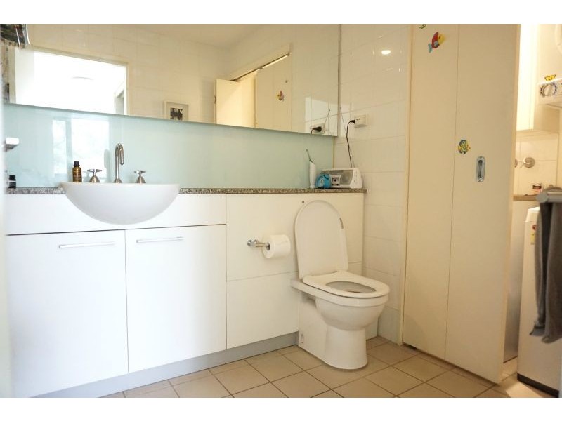 211/2 Brodie Spark Dr, Wolli Creek NSW 2205