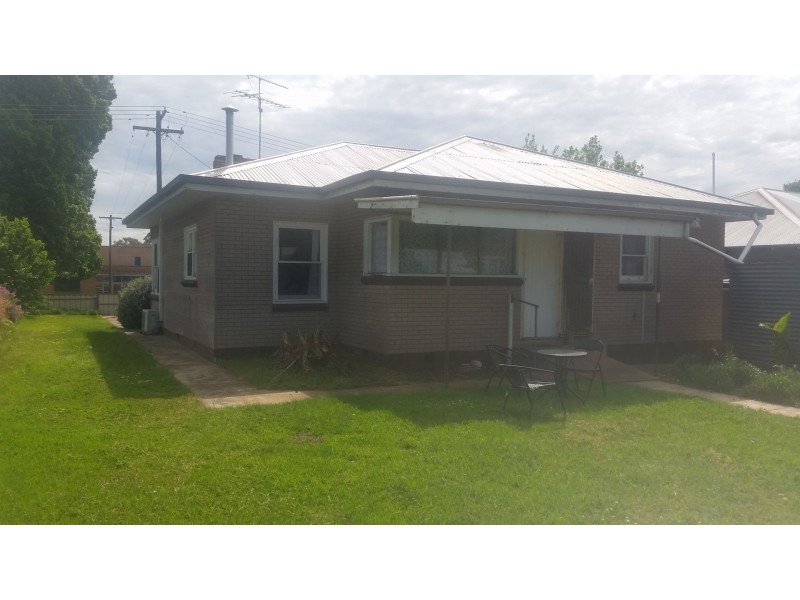 22 Martin street, Penshurst VIC 3289