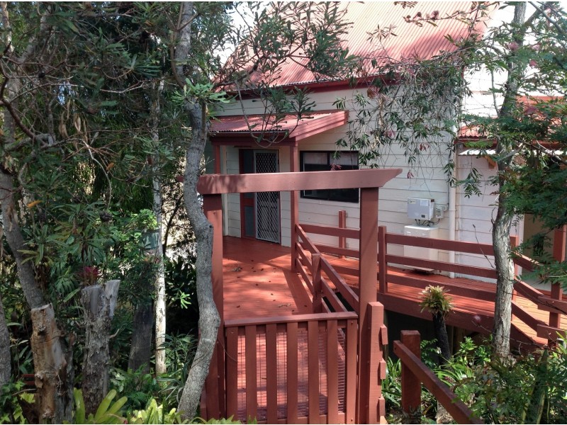 71 Pier Haven, Lamb Island QLD 4184