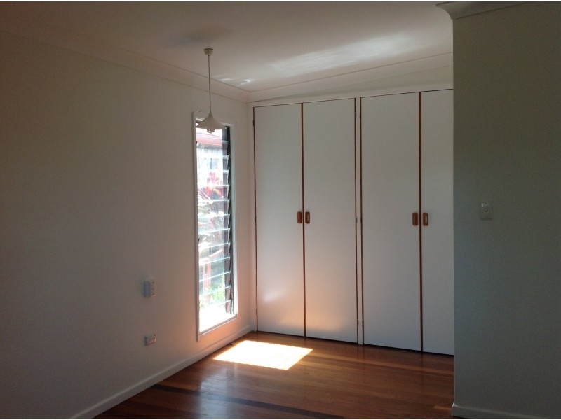 71 Pier Haven, Lamb Island QLD 4184