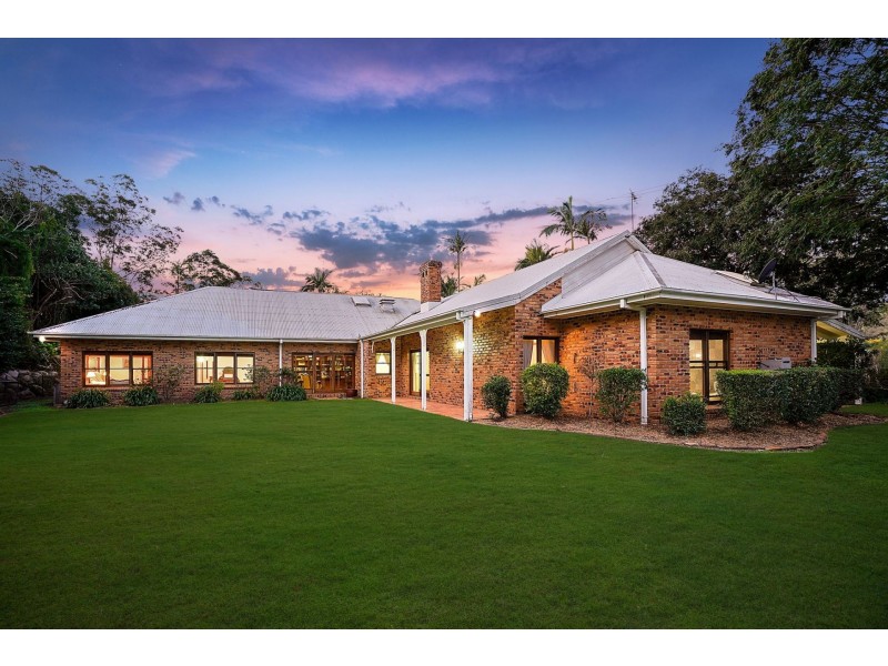 348 Gold Creek Road, Brookfield QLD 4069