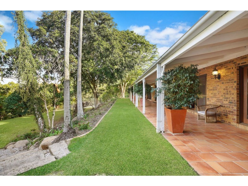 348 Gold Creek Road, Brookfield QLD 4069