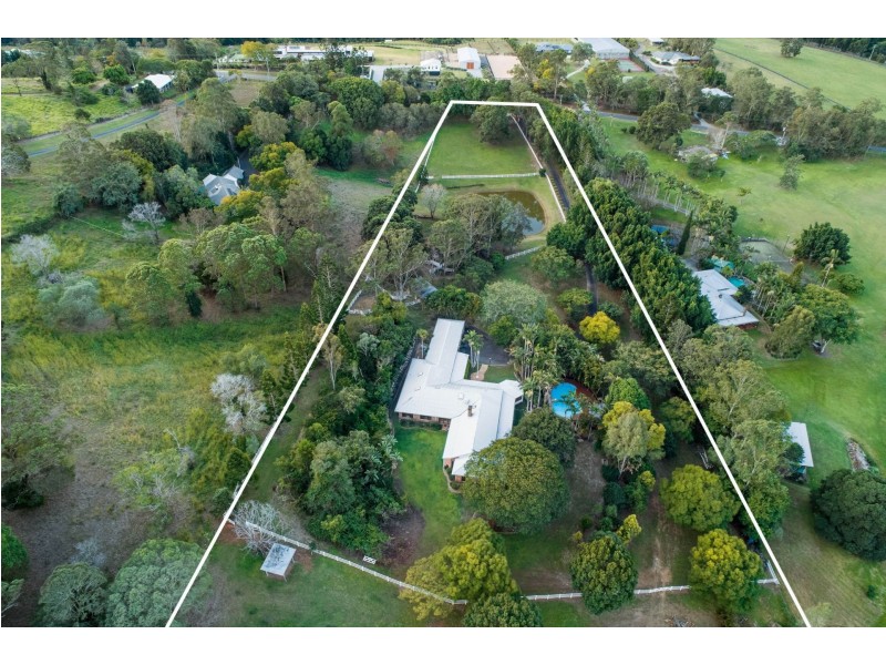 348 Gold Creek Road, Brookfield QLD 4069