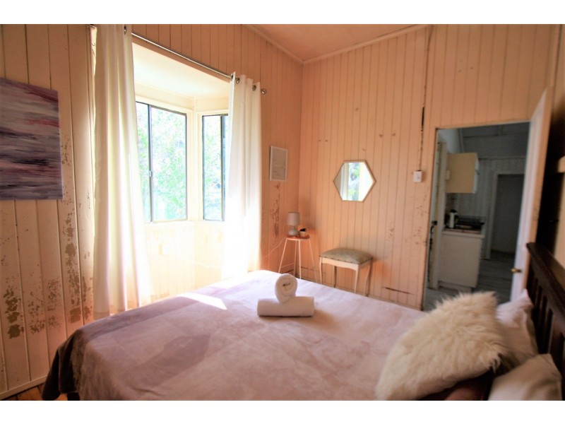 46 Lion Creek Road, Wandal QLD 4700