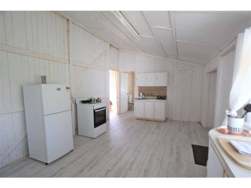 46 Lion Creek Road, Wandal QLD 4700