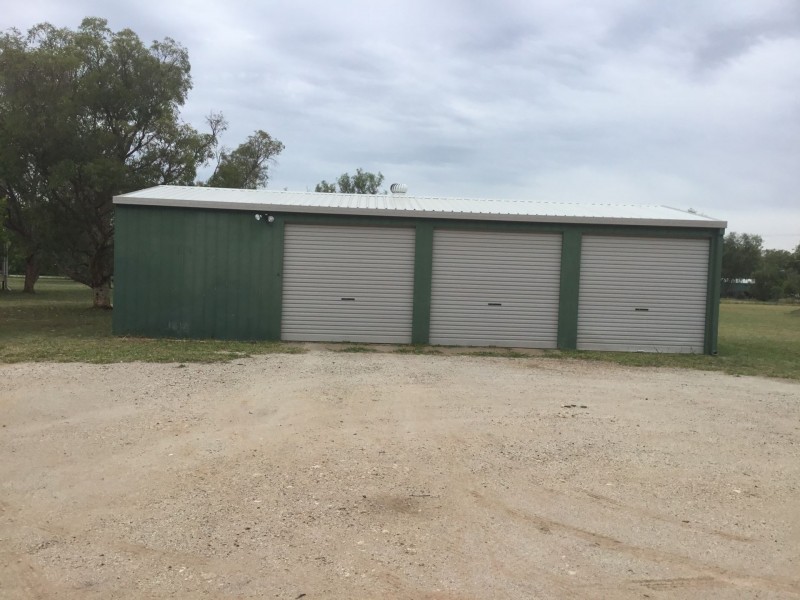 115 Cemetery Road, Chinchilla QLD 4413