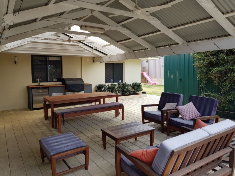 65 Osmaston Rd, Carine WA 6020