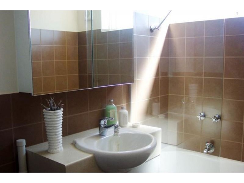 3/297 Dandenong Road, Prahran VIC 3181