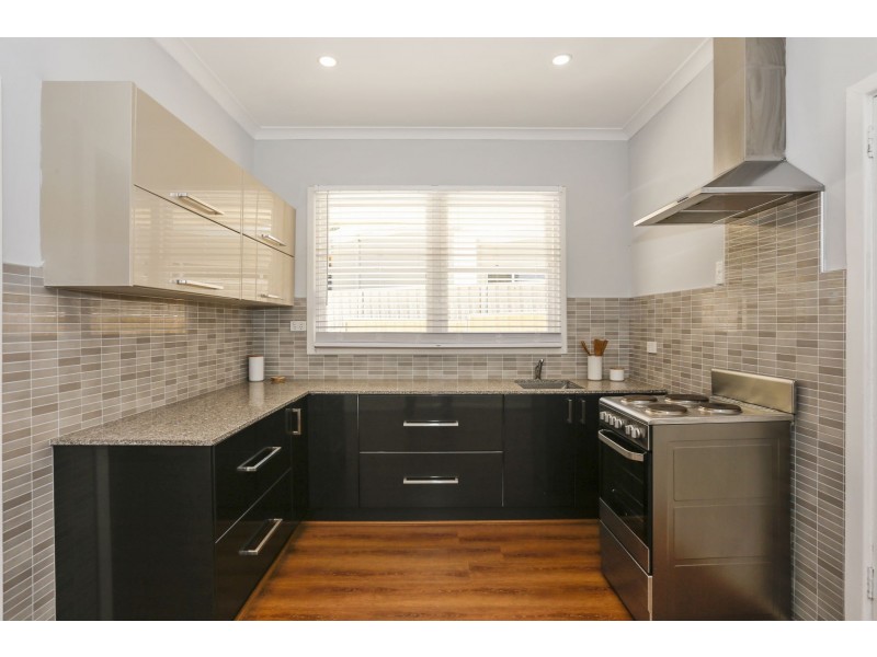 7 Gaunt Street, Eden Hill WA 6054