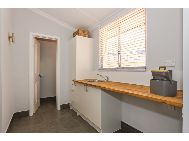 7 Gaunt Street, Eden Hill WA 6054