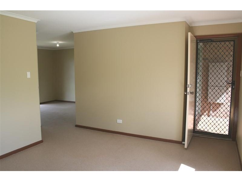 17 Colonsay Court, Huntfield Heights SA 5163