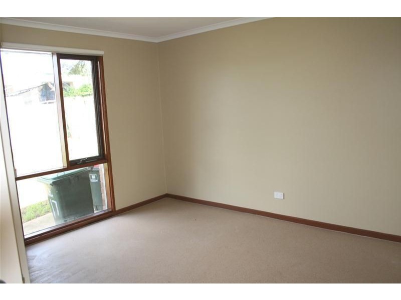 17 Colonsay Court, Huntfield Heights SA 5163