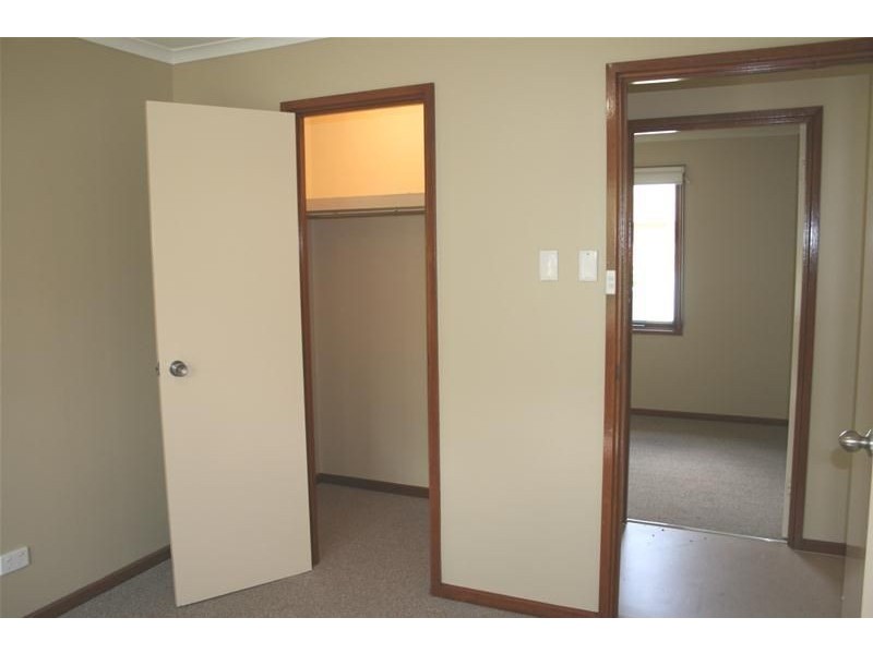 17 Colonsay Court, Huntfield Heights SA 5163